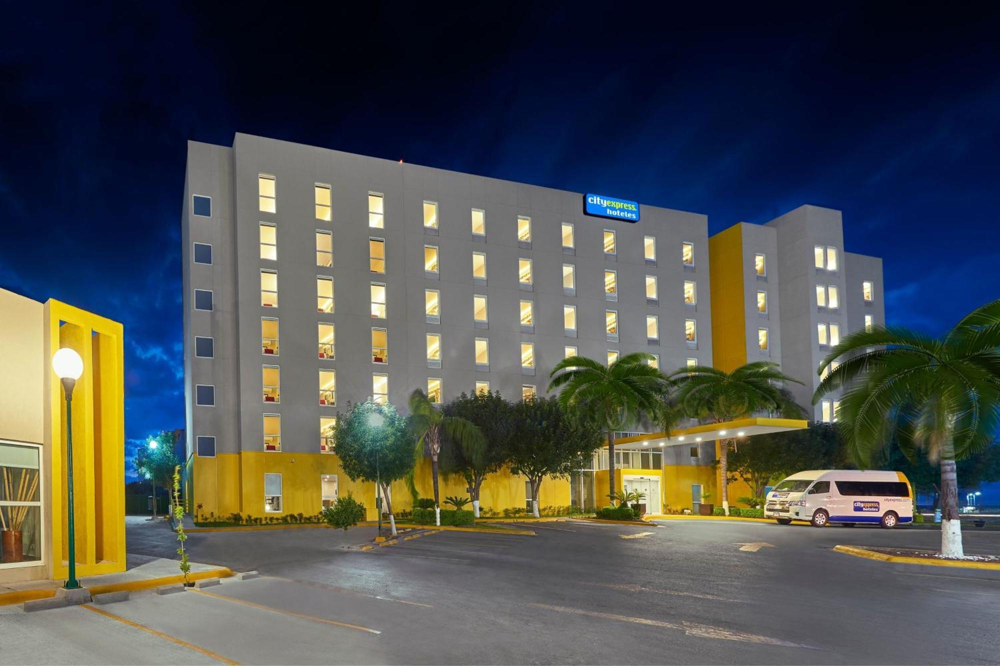 City Express By Marriott Monterrey Aeropuerto Apodaca Exterior photo