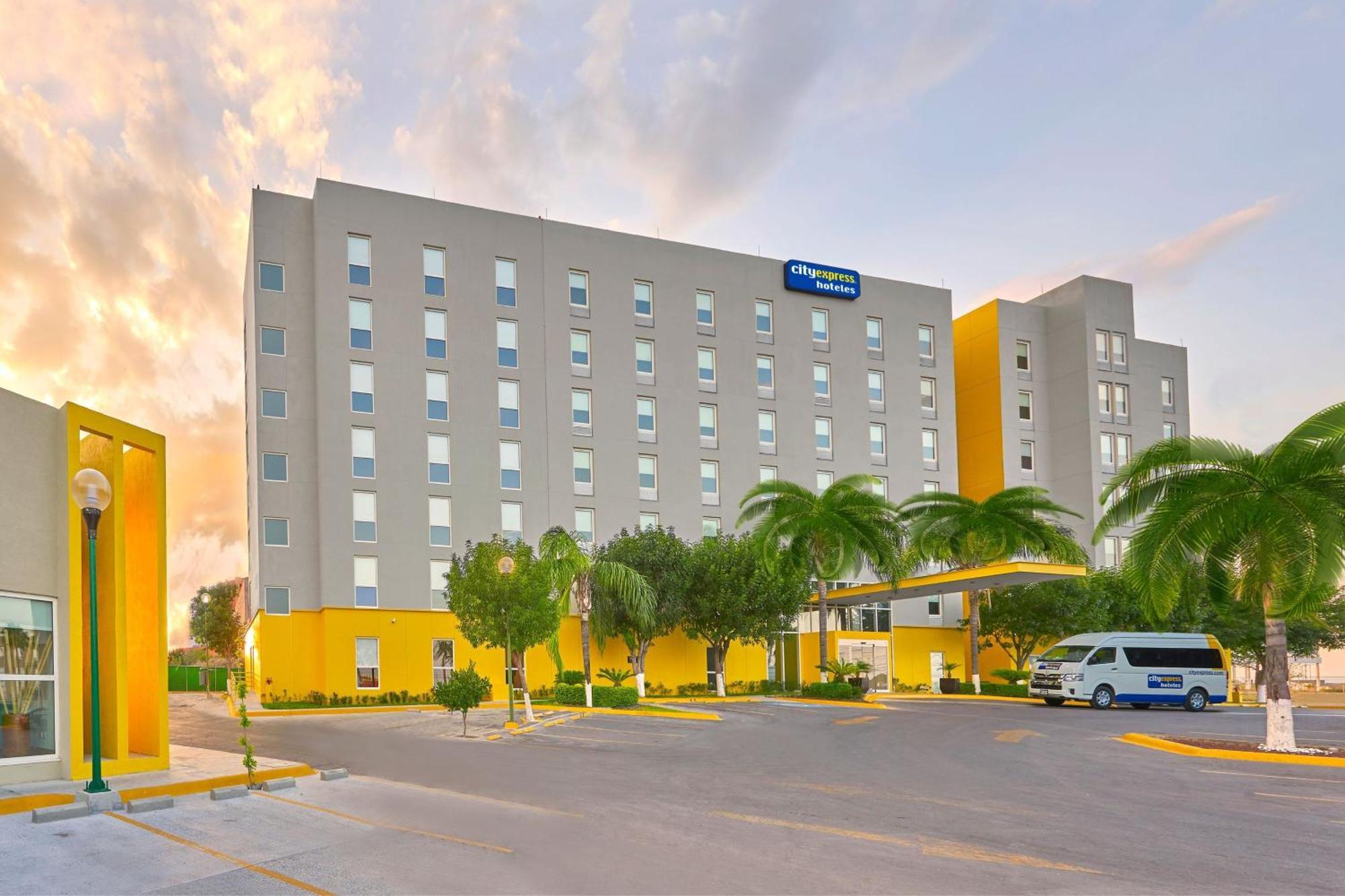 City Express By Marriott Monterrey Aeropuerto Apodaca Exterior photo